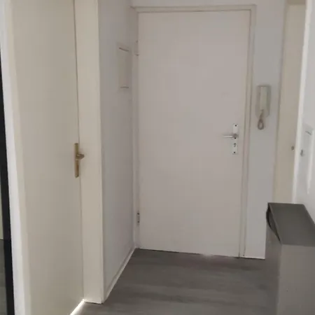 아파트 Apart Doppelzimmer Mit Gemeinschaftsbad *